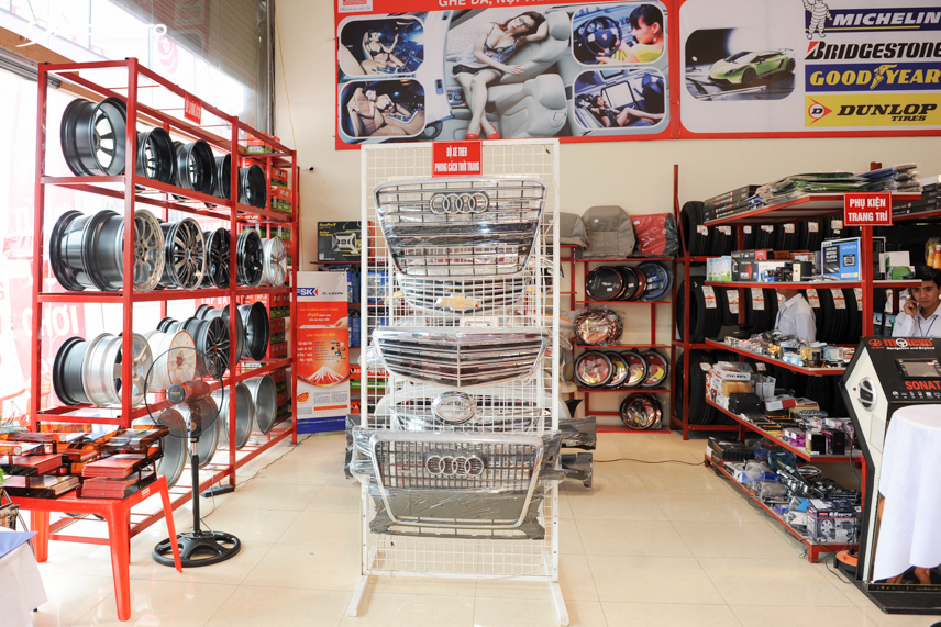 Select locations that sell reputable genuine parts and authorized dealers