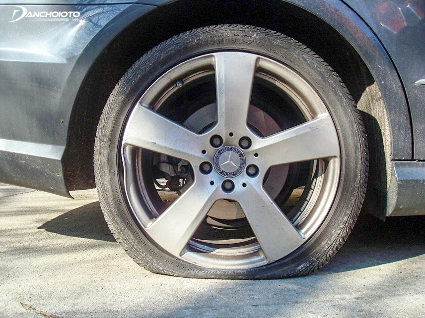 10 vấn đề an toàn lốp xe hàng đầu mà mọi ... - EnterKnow