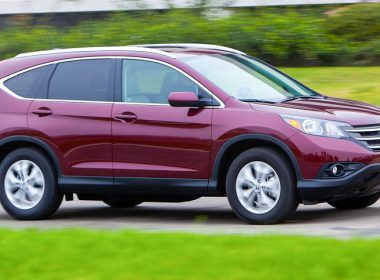 Đánh giá Honda CR-V 2014 cũ: Giá 700 triệu liệu có đắt?