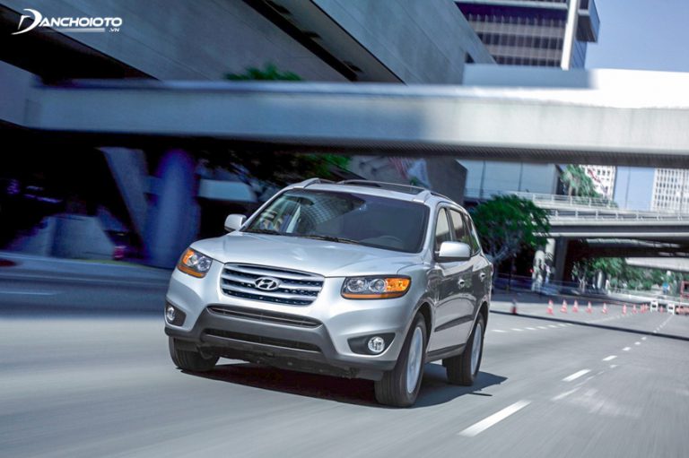Đánh giá có nên mua Hyundai SantaFe 2012 cũ không?