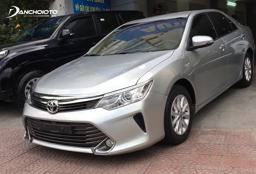 Nên tìm hiểu thật kỹ nguồn gốc xe Camry cũ