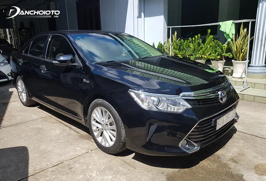Xe Toyota Camry 2017