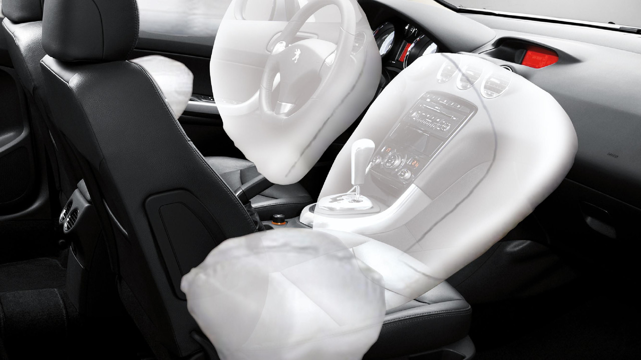 Peugeot 408 trang bị hệ thống an toàn đạt tiêu chuẩn chất lượng châu Âu