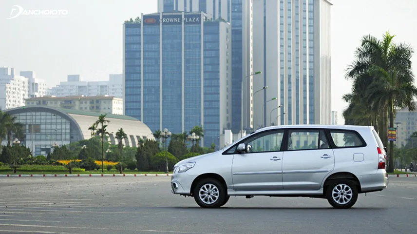 Toyota Innova là lựa chọn hàng đầu với người kinh doanh dịch vụ xe 7 chỗ