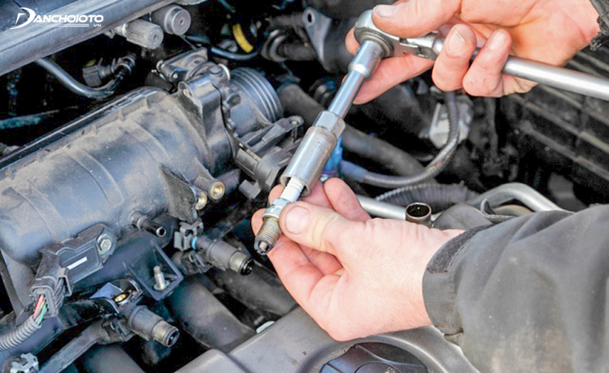 Automotive spark plugs directly affect engine performance
