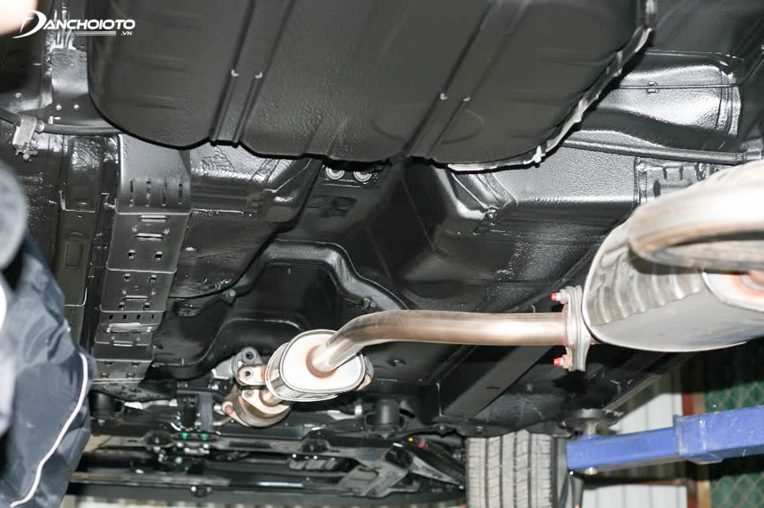 Khung gầm của Mazda 6 là nơi chịu lực tác động trực tiếp nên cần được kiểm tra qua quá trình lái thử.
