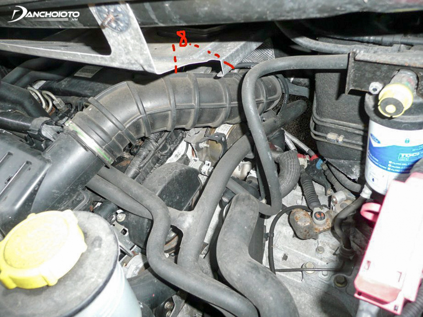 Excess vehicle temperatures can also cause a duct system leak