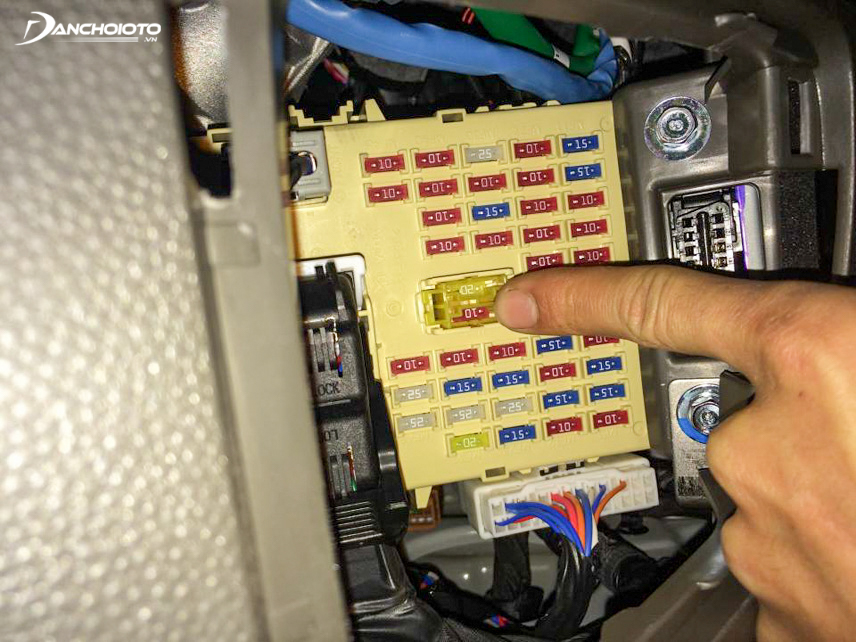 It is also essential to check the auto fuse periodically to prevent the risk of fuse burn