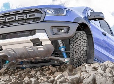 “Vua bán tải mới” Ford Ranger Raptor 2018 sắp về Việt Nam có gì đặc biệt?