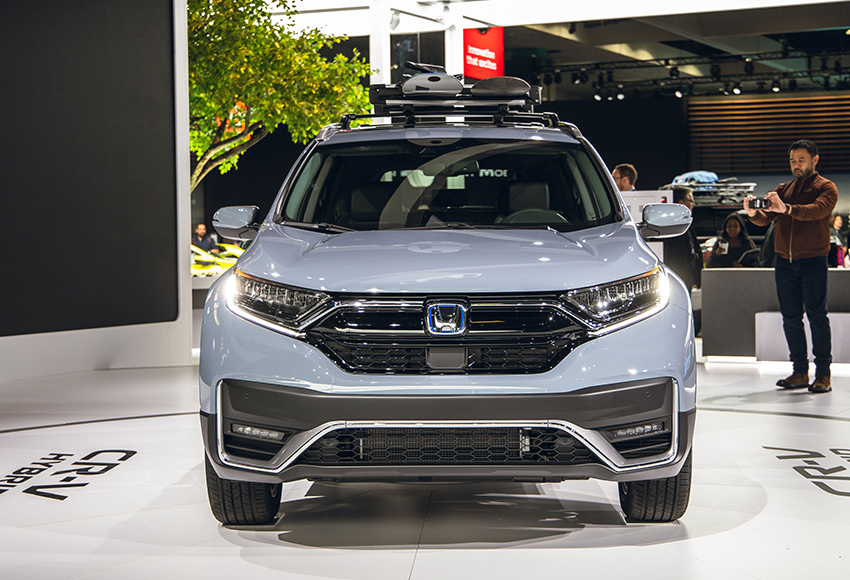 Honda CR-V 2022: Giá xe lăn bánh & đánh giá thông số