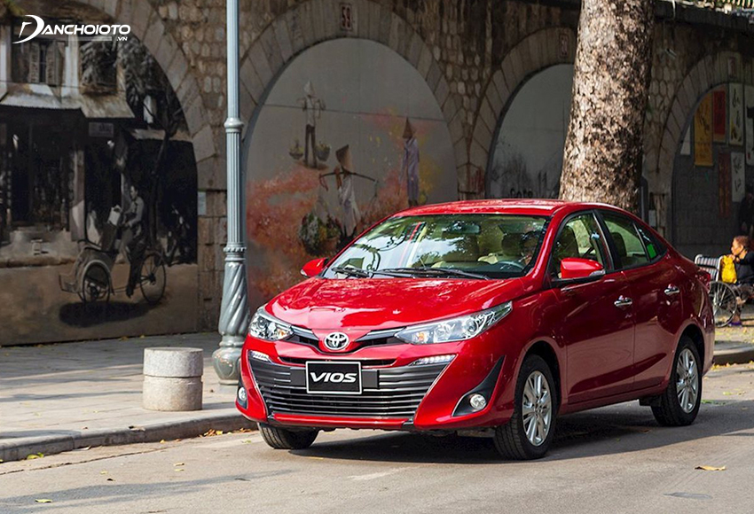 Toyota Vios nổi tiếng với sự bền bỉ, chi phí vận hành tiết kiệm và giá trị cao khi bán lại