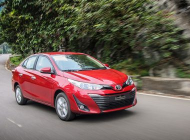Đánh giá Toyota Vios mới: Qua rồi thời nghèo nàn trang bị