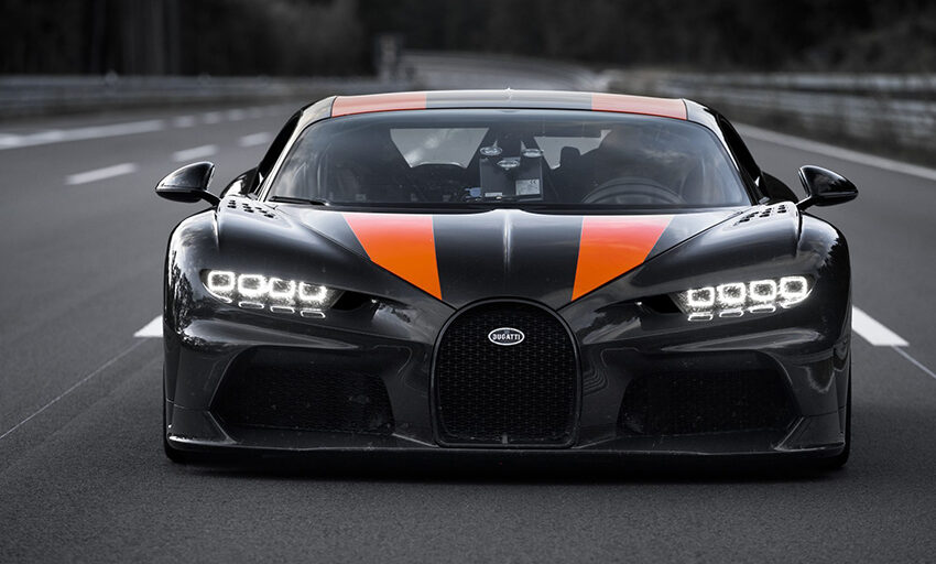 Mỗi lần thay dầu Bugatti Veyron ngốn hết 21000 USD  Xe