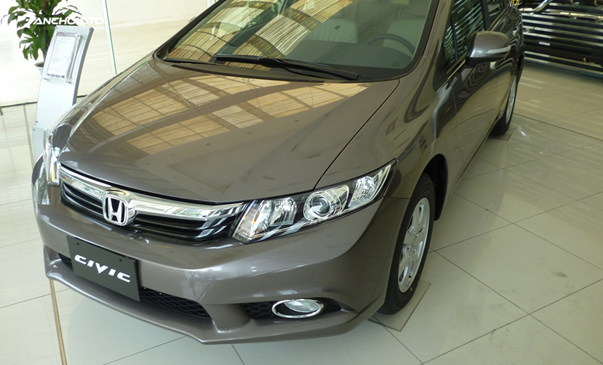 Honda Civic 2012 bị đánh giá không thay đổi nhiều so với thế hệ trước