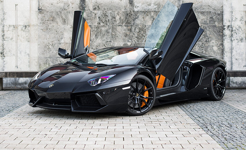 Siêu phẩm Lamborghini Veneno Roadster được rao bán ra với giá chỉ 122 tỷ VNĐ