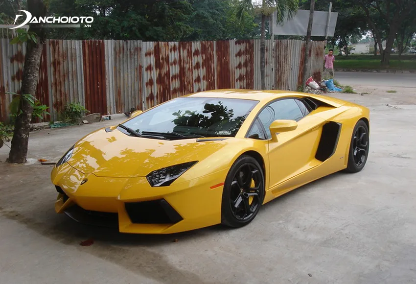 Lamborghini Aventador màu vàng của doanh nhân Cường Đô La
