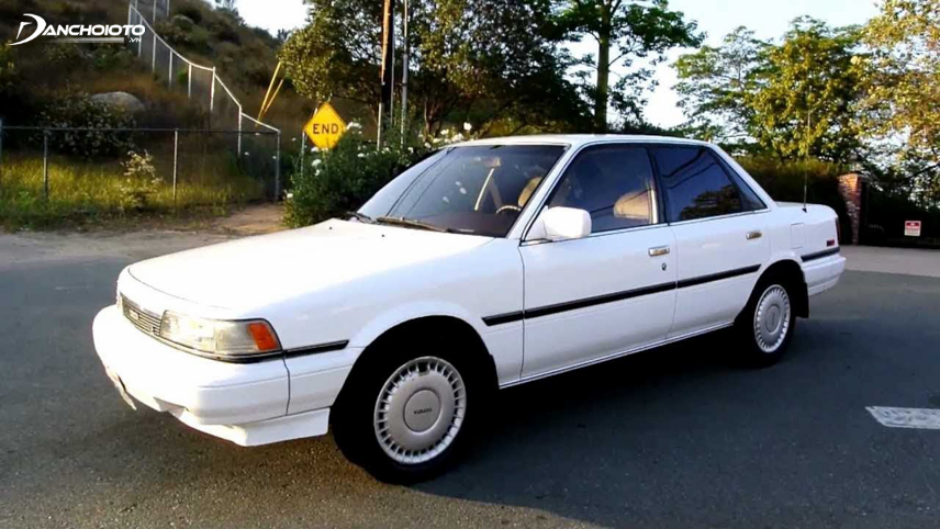 Toyota Corolla 1987 sở hữu một thiết kế mới mẻ