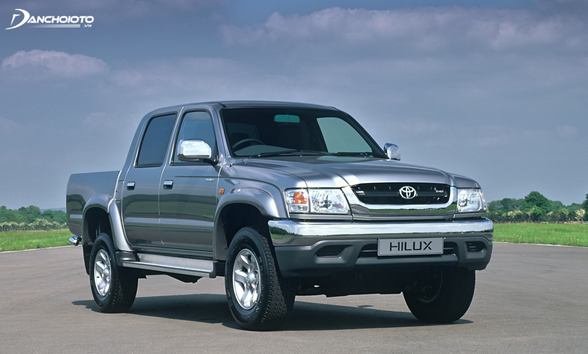 Toyota Hilux thế hệ thứ 7 sở hữu thiết kế “lột xác” hoàn toàn