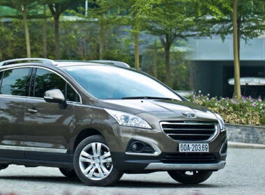 Chuyên gia đánh giá Peugeot 3008 2016 cũ: Lựa chọn tốt bị bỏ quên