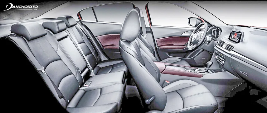 Mazda 3 sở hữu không gian nội thất sang trọng