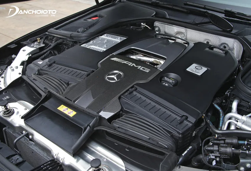 Mercedes AMG GT 63S sử dụng động cơ V8 tăng áp kép