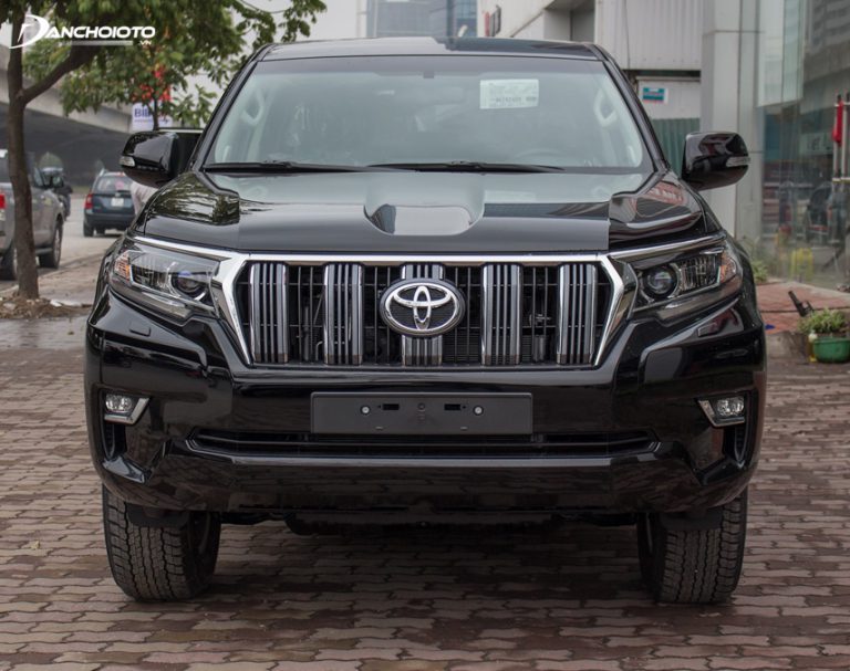 Toyota Land Cruiser Prado Giá xe & thông số 08/2024