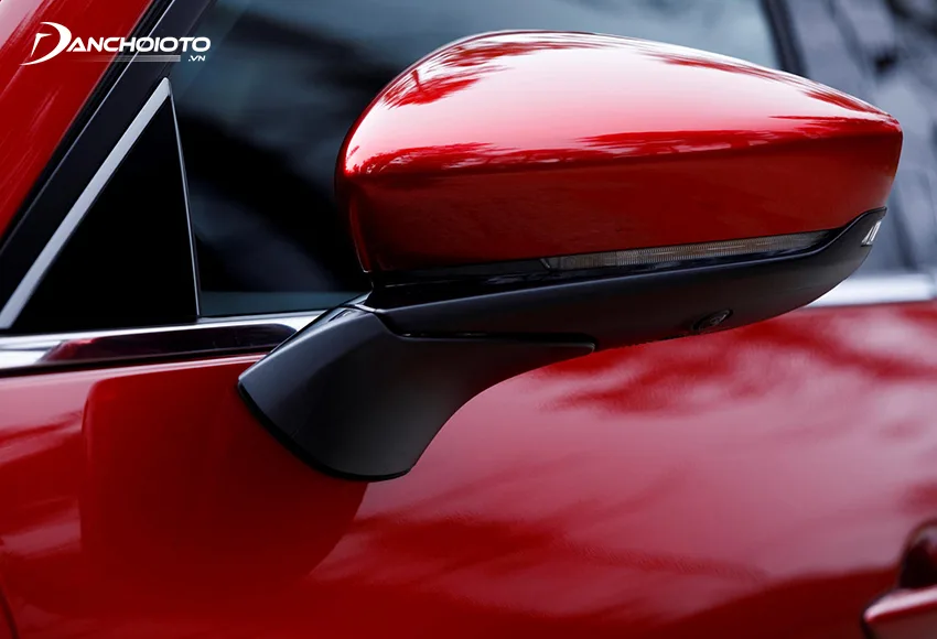 Gương chiếu hậu Mazda 3 2020 theo tuýp thon gọn thể thao
