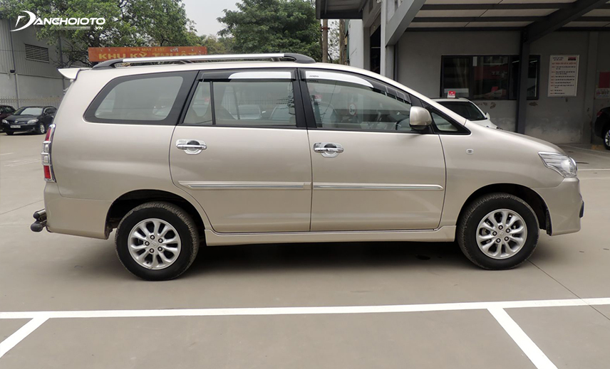 Toyota Innova cũ đời 2014 - 2015 vừa phù hợp chạy xe gia đình, vừa phù hợp chọn làm xe dịch vụ