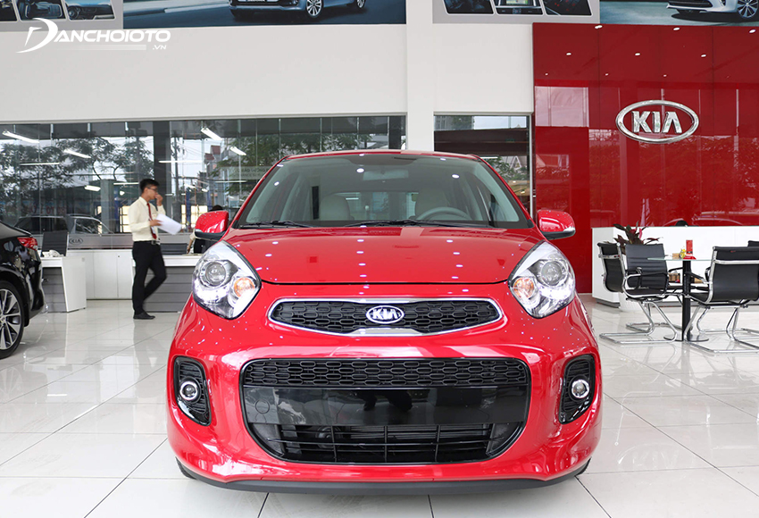 Đầu xe Kia Morning 2020 ấn tượng với thiết kế lưới tản nhiệt mũi hổ