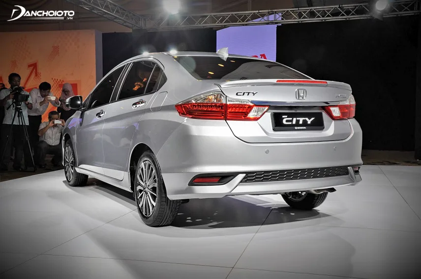 Honda City TOP 2018 cho công suất động cơ nhỉnh hơn Mazda 3 2018