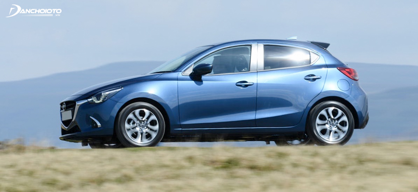 Mazda 2 có phần thân gây được ấn tượng mạnh