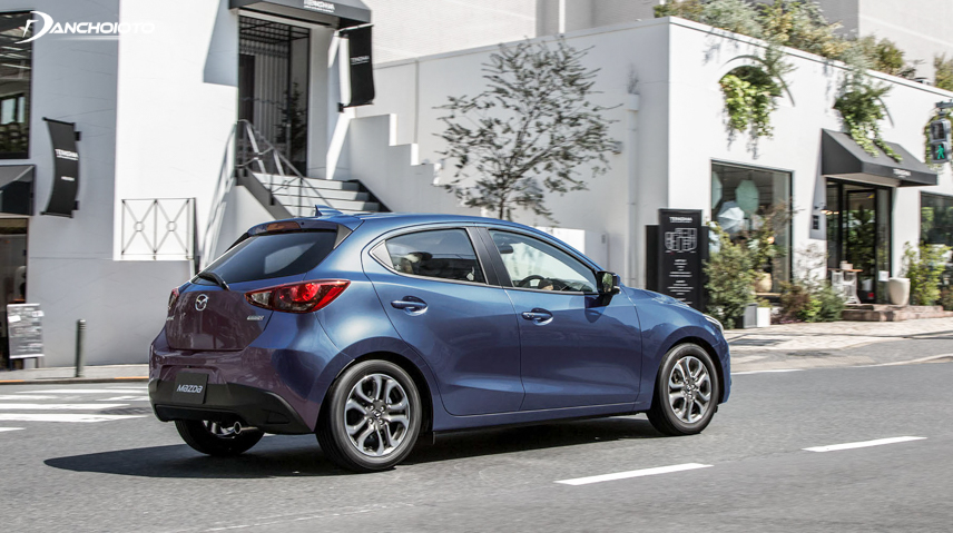 Công nghệ G-Vectoring được sử dụng trên Mazda 2 2018