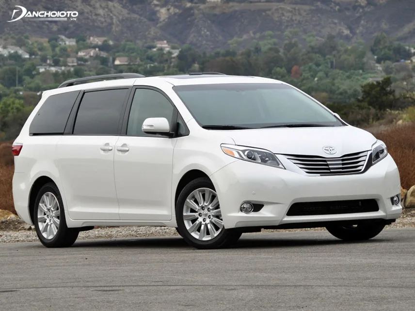 Đánh giá xe Toyota Sienna 2015 cũ: Lựa chọn tiện nghi giá mềm