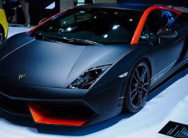 Lamborghini Gallardo: "Siêu bò" hàng hiếm tái xuất cực mê