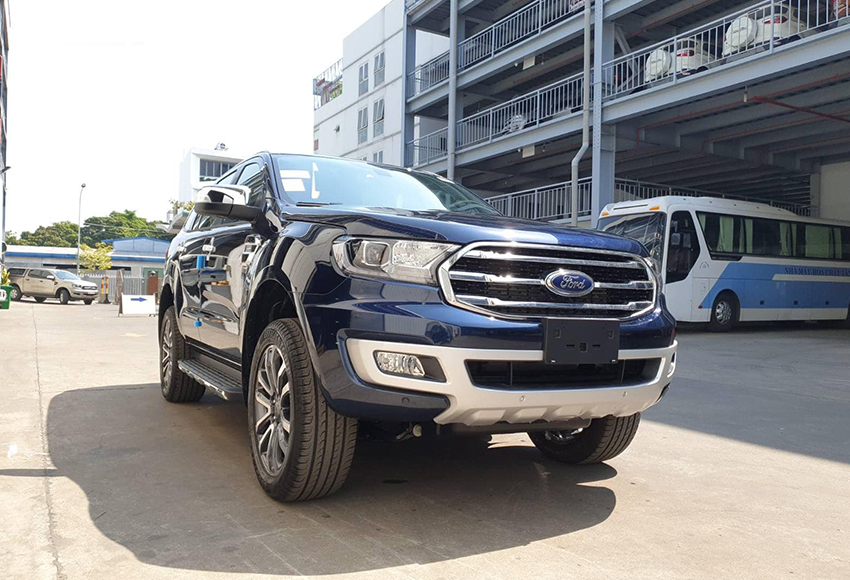 Ford Everest Titanium 4WD là lựa chọn hàng đầu nếu điều kiện tài chính thoải mái