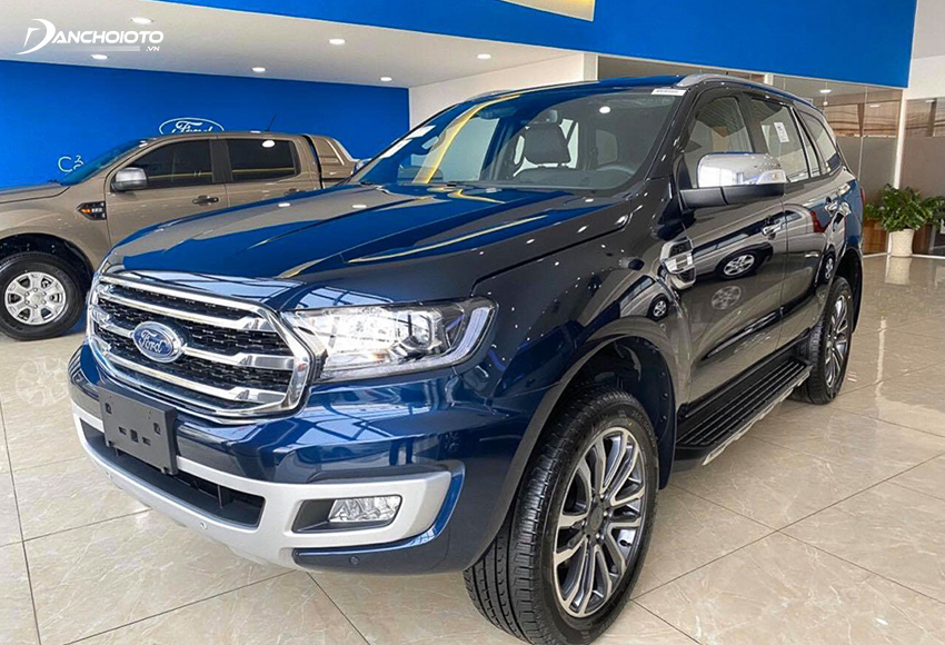 Ford Everest Titanium Bi-Turbo là phiên bản “full option” giá lăn bánh lên hơn 1,5 tỷ đồng
