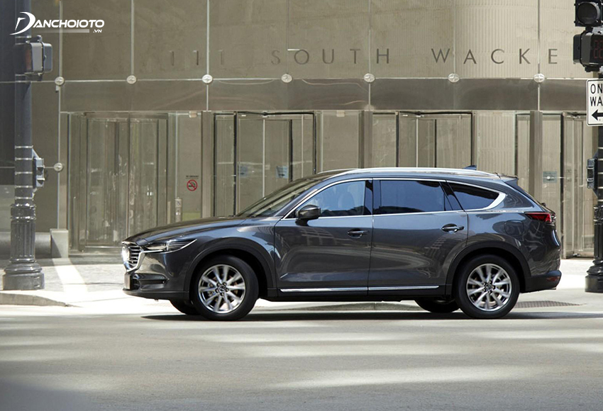 Mức tiêu hao nhiên liệu Mazda CX 8 theo nhà sản xuất công bố là khoảng 6 lít xăng cho 100 km đường hỗn hợp