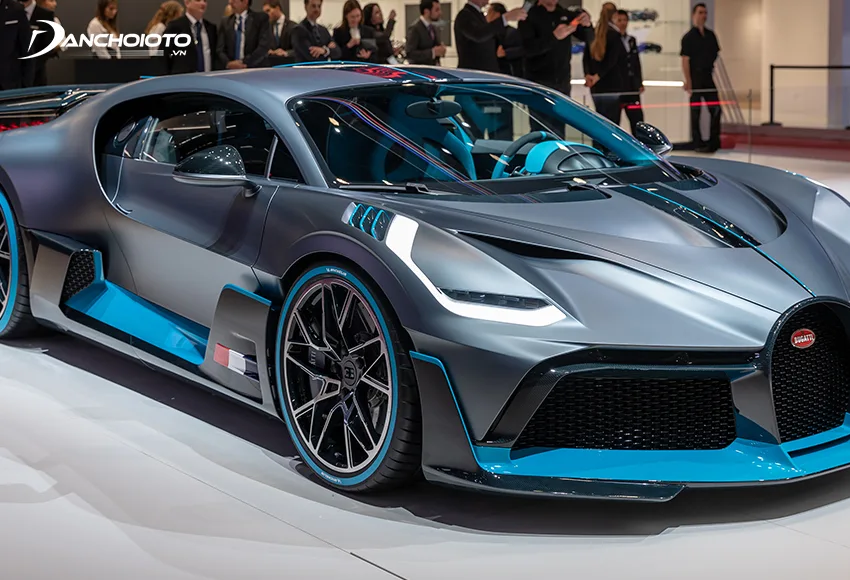 Giá xe Bugatti Divo khoảng 5,8 triệu USD