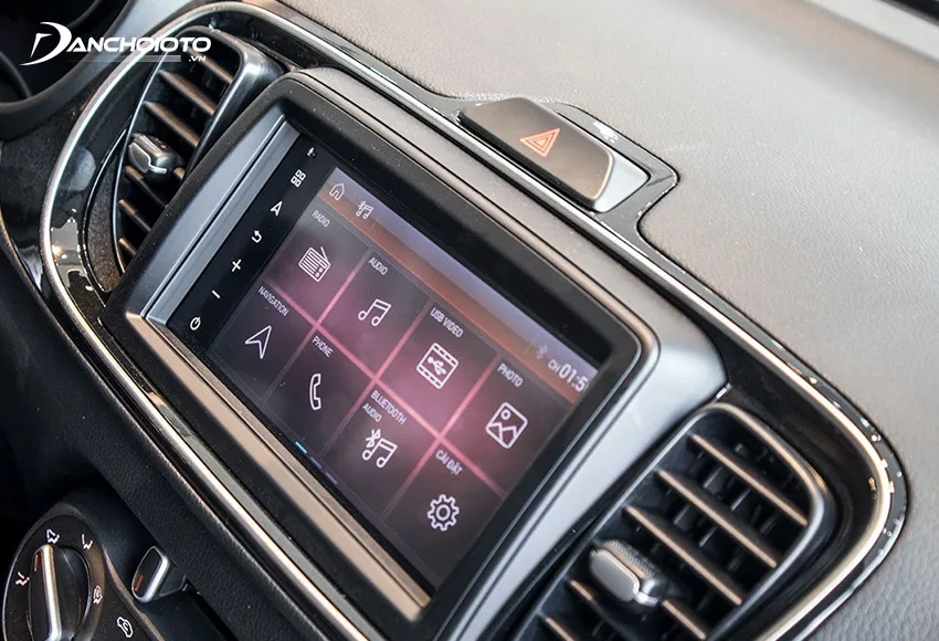 Kia Soluto 2023 được trang bị màn hình cảm ứng 7inch nhanh nhạy, hiển thị sắc nét