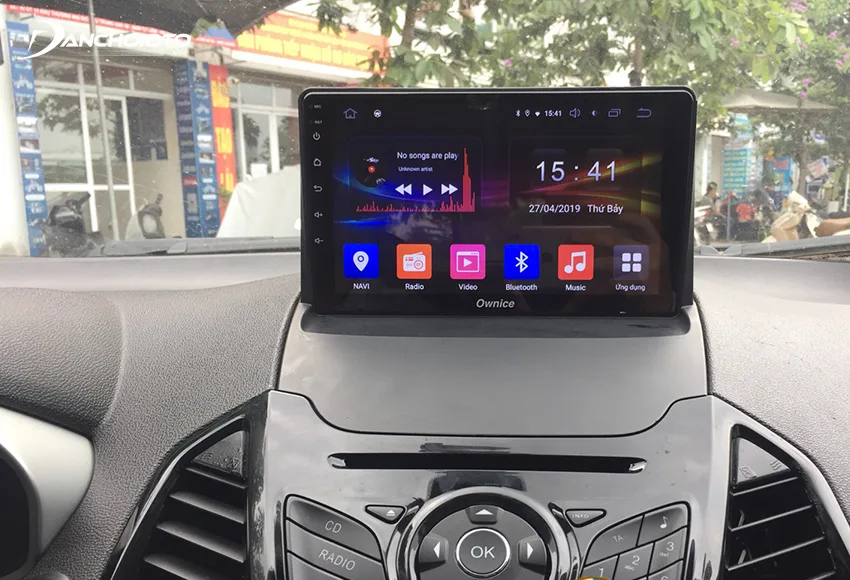 Có nên độ màn hình Android thông minh cho ô tô?