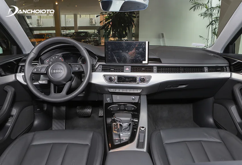 Nội thất Audi A4 2024 không có sự thay đổi nhiều so với “người tiền nhiệm”