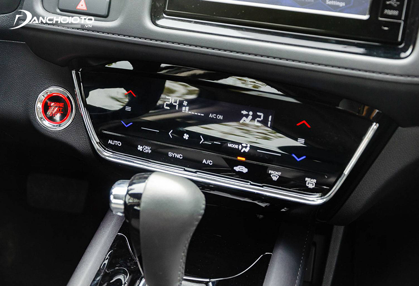 Honda HR-V 2020 được trang bị một bảng điều khiển điều hòa dạng cảm ứng hiện đại và đẹp mắt