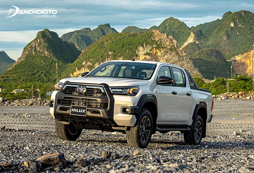 Toyota Hilux 2021 được trang bị gói công nghệ an toàn Toyota Safety Sense