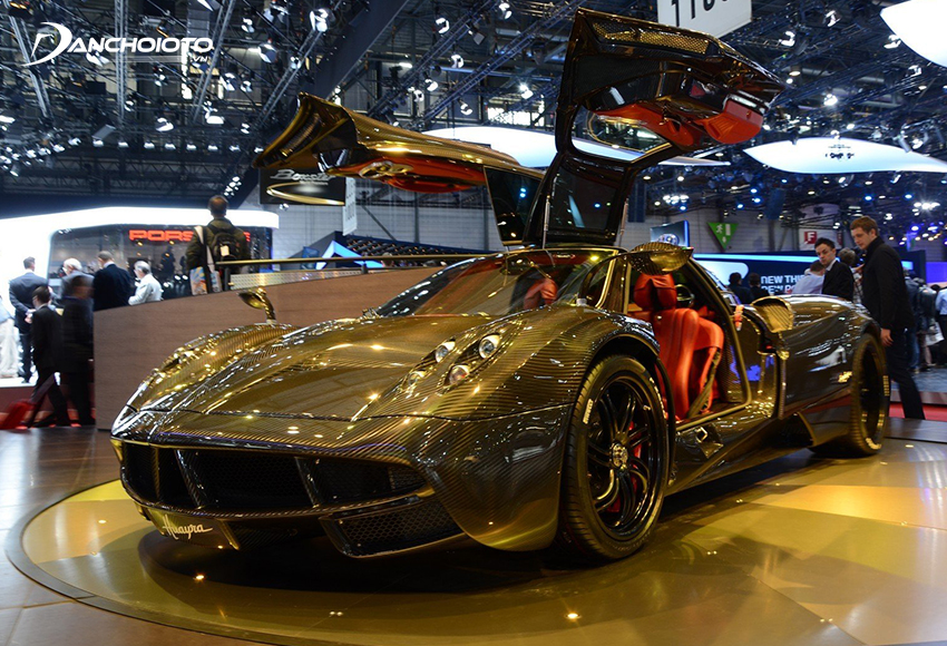 Pagani là nhà sản xuất xe thể thao của Ý nổi tiếng thế giới
