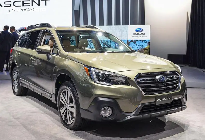subaru outback la mau xe 5 cho gam cao lon nhat cua subaru