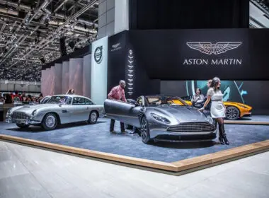 Bảng giá xe ô tô Aston Martin