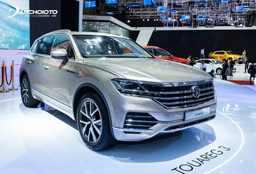 Volkswagen Touareg là xe 5 chỗ thuộc phân khúc SUV cỡ lớn