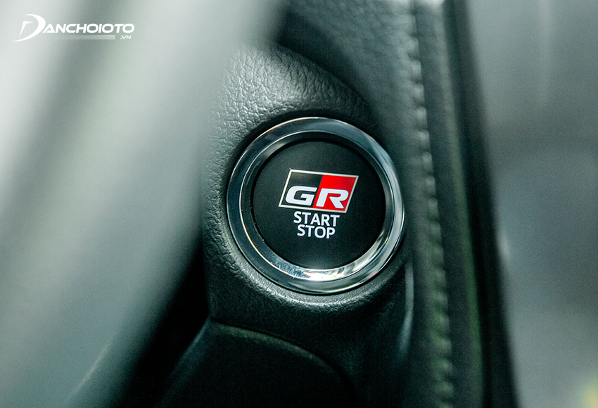 Chìa khoá thông minh & khởi động nút bấm chỉ có ở bản Toyota Vios 2021 1.5G và GR-S