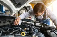 Xe ô tô chạy yếu, tăng tốc chậm nguyên nhân tại sao?