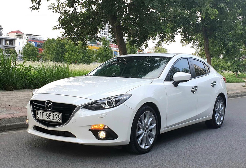 Mazda 3 2015 – 2016 là một trong những xe đáng mua nhất trong danh sách xe hơi giá dưới 400 triệu đến tầm 400 triệu đồng